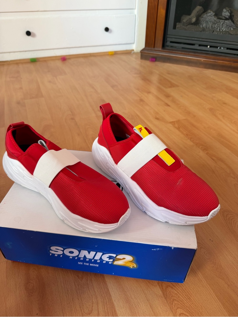 Fila Ray Tracer Evo x Sonic 2 Limited Edition Shoes - Picture 3 of 7